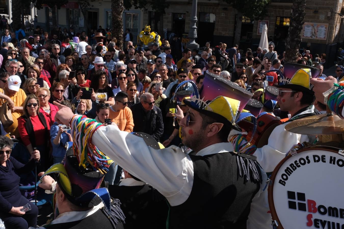 FOTOS: Lunes de coros en el Carnaval de Cádiz 2020