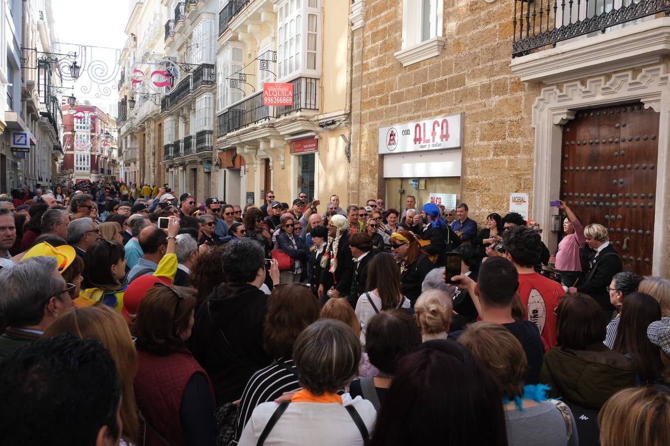 FOTOS: Lunes de coros en el Carnaval de Cádiz 2020