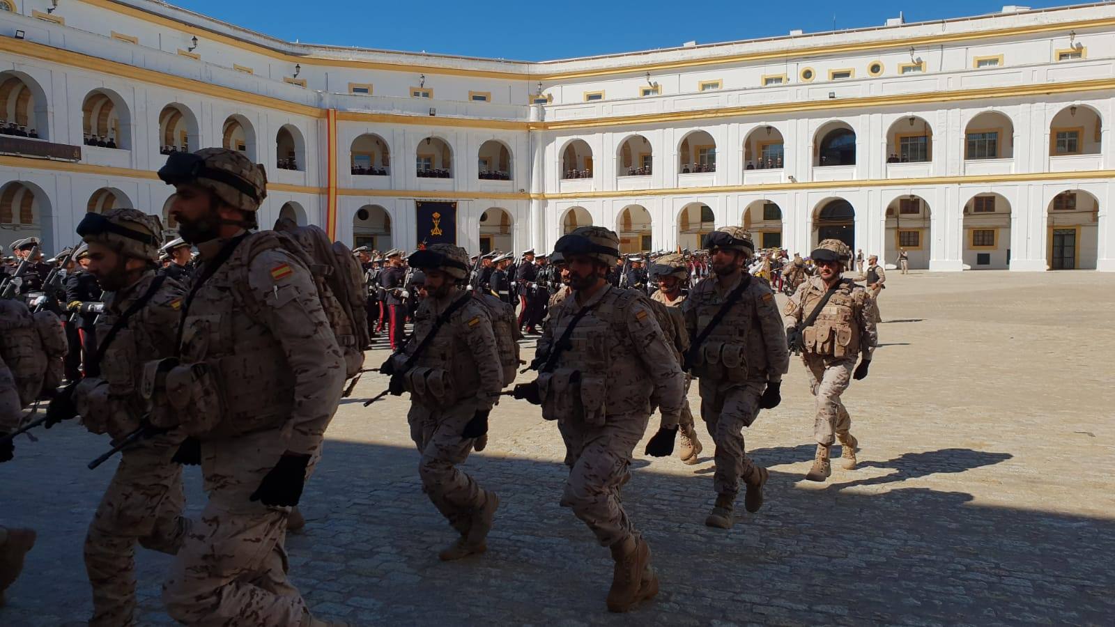 FOTOS: Parada y desfile militar por el 483 aniversario de la Infantería de Marina