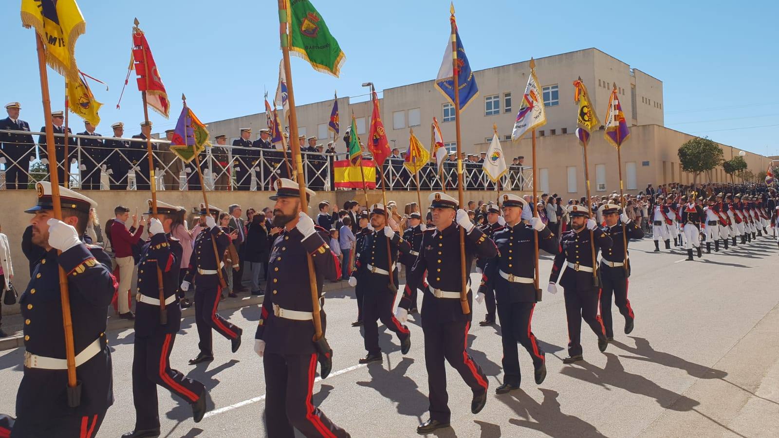 FOTOS: Parada y desfile militar por el 483 aniversario de la Infantería de Marina