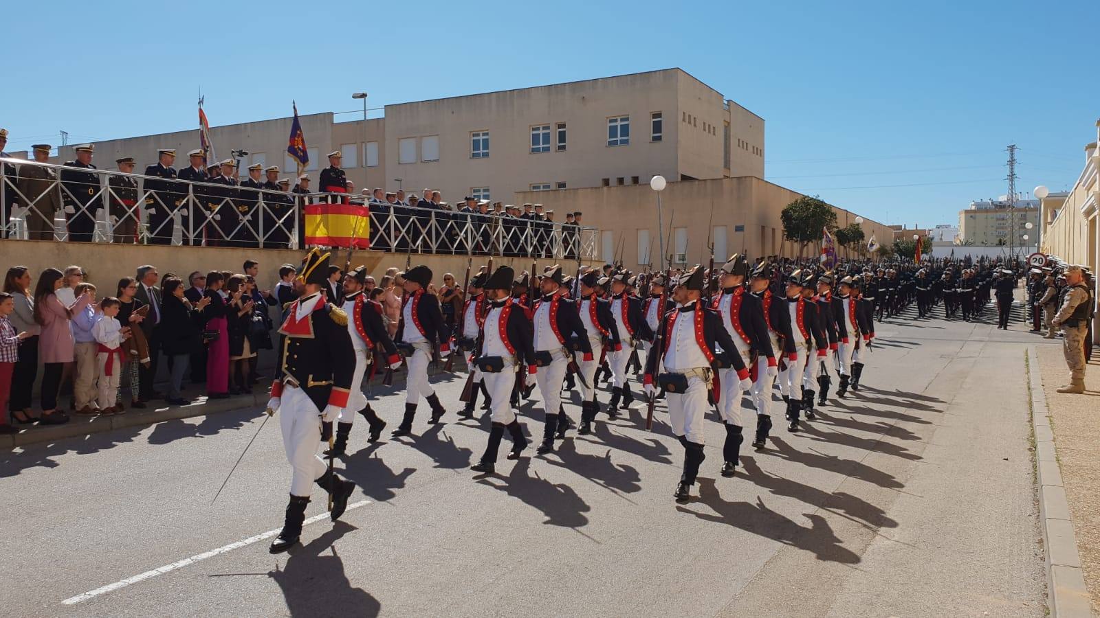 FOTOS: Parada y desfile militar por el 483 aniversario de la Infantería de Marina