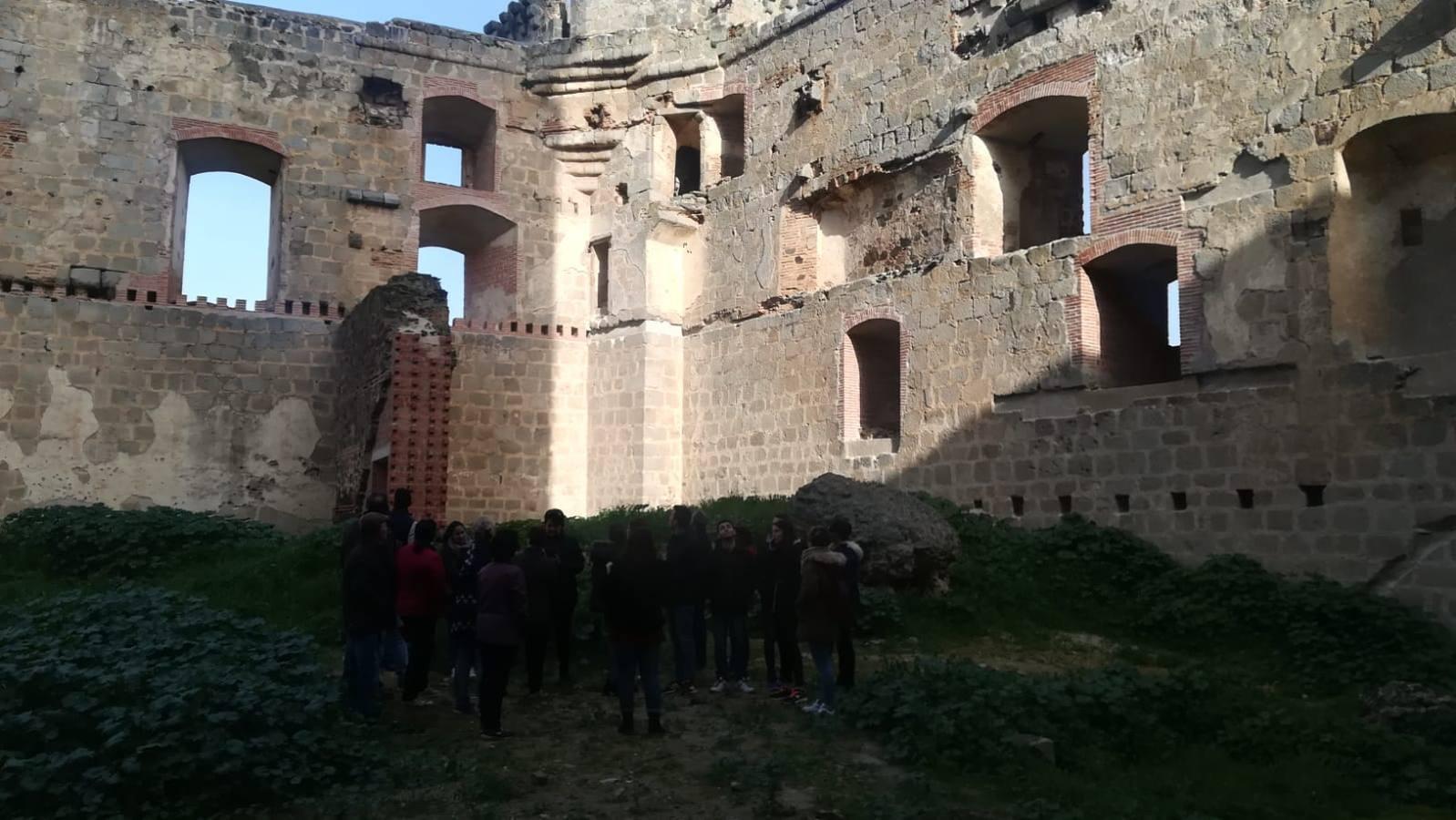 Las visitas al Castillo de Belalcázar con motivo del 28-F, en imágenes