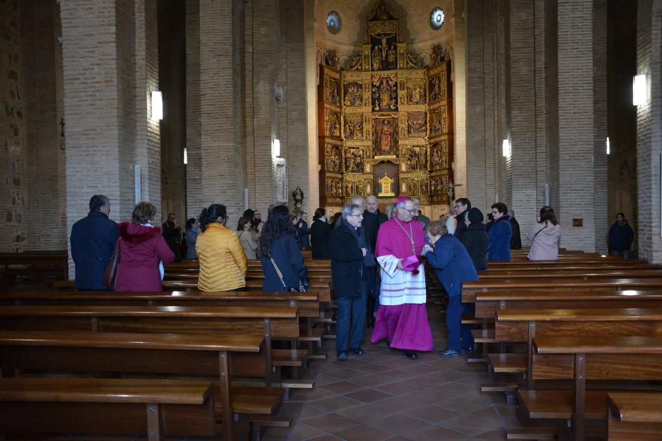 Las imágenes del recibimiento al nuevo arzobispo en la Puerta de Bisagra