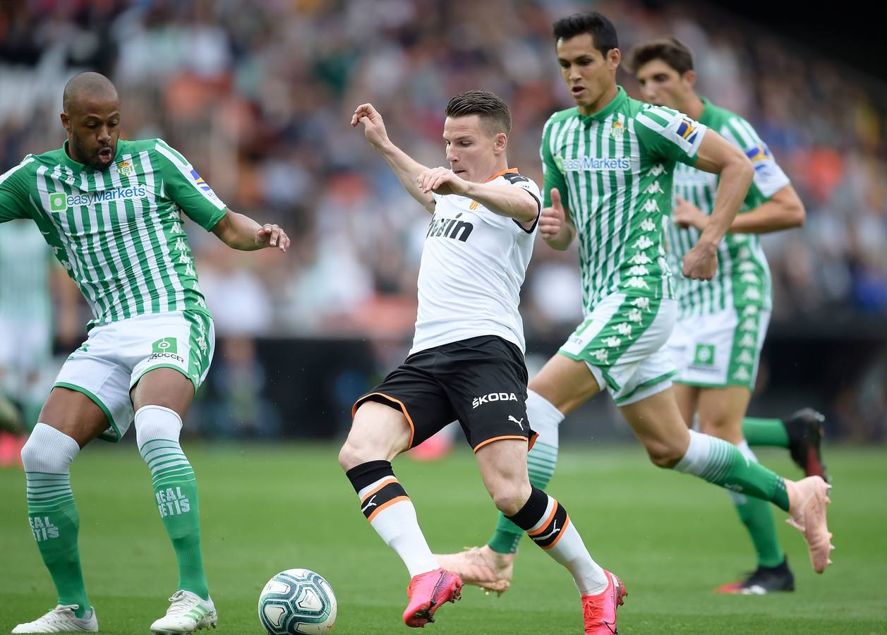 En imágenes, la derrota del Betis ante el Valencia en Mestalla