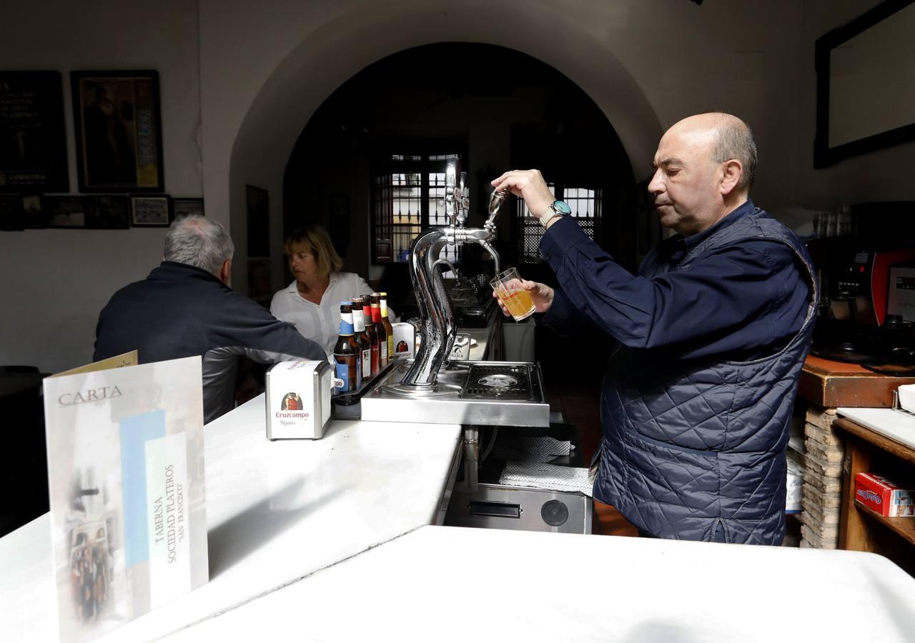 Callejero sentimental de Córdoba | La calle Romero Barros, en imágenes