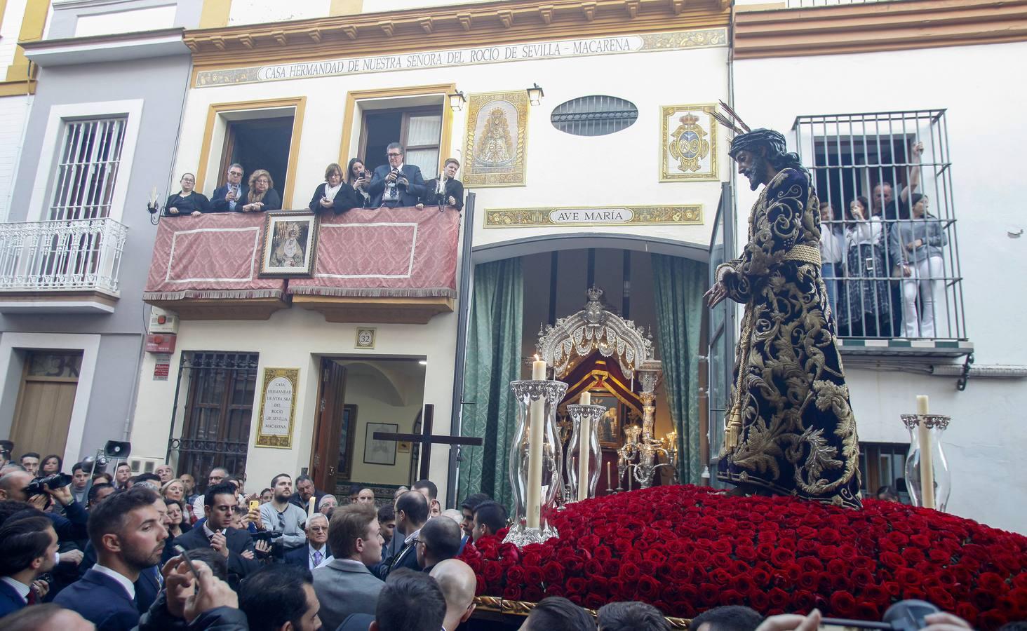 Las mejores imágenes del vía crucis del Señor de la Sentencia