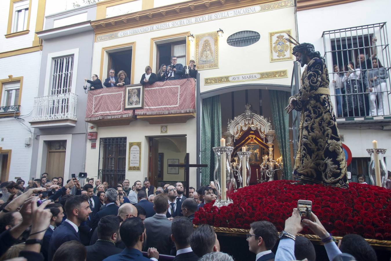 Las mejores imágenes del vía crucis del Señor de la Sentencia