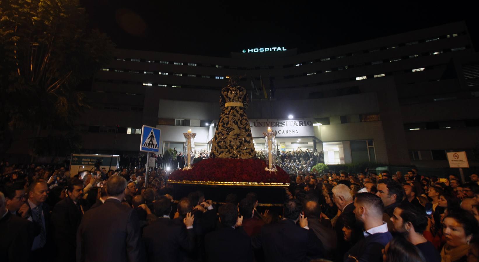 Las mejores imágenes del vía crucis del Señor de la Sentencia