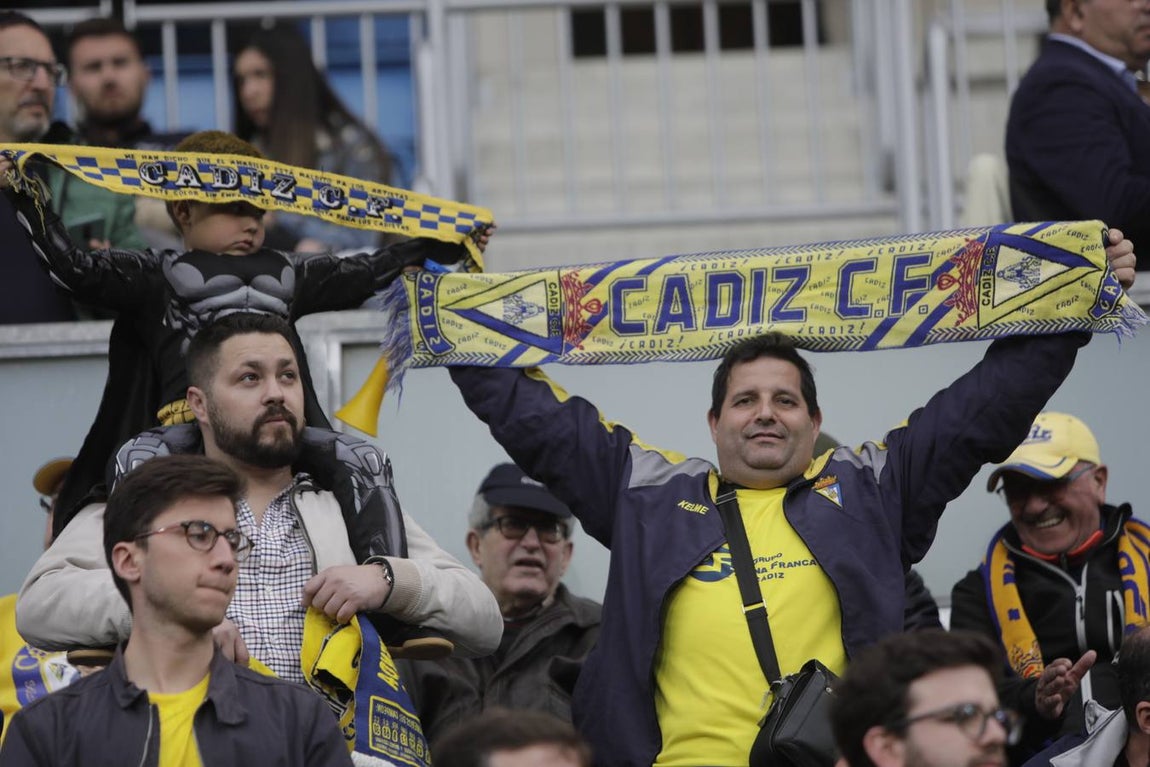 Búscate en el partido del Cádiz CF-Almería