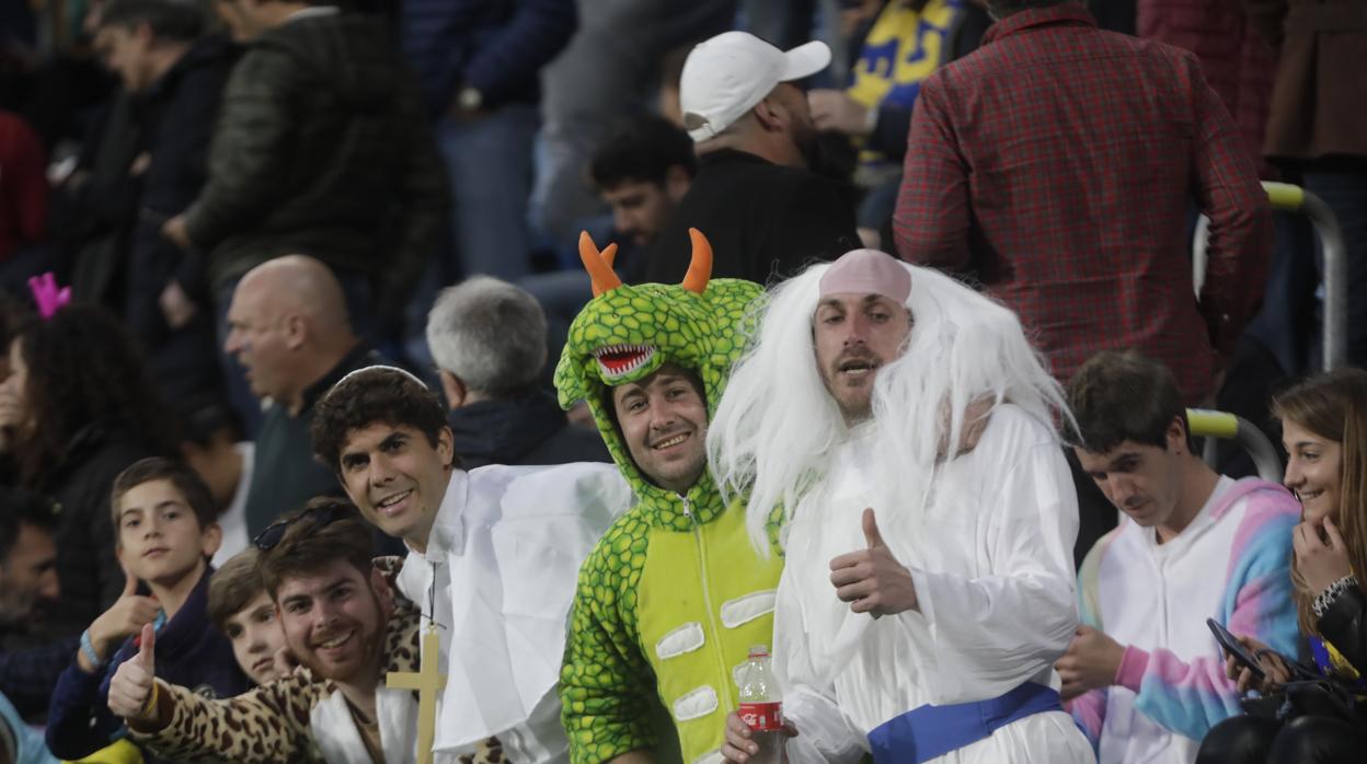 Búscate en el partido del Cádiz CF-Almería