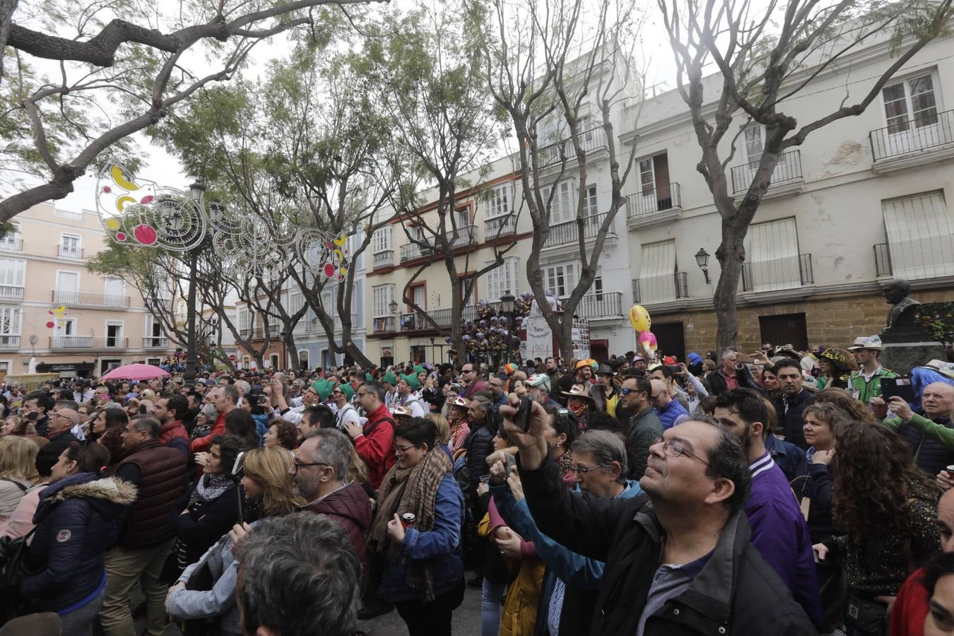 FOTOS: Cádiz se despide de febrero con los carruseles de coros el segundo sábado de carnaval