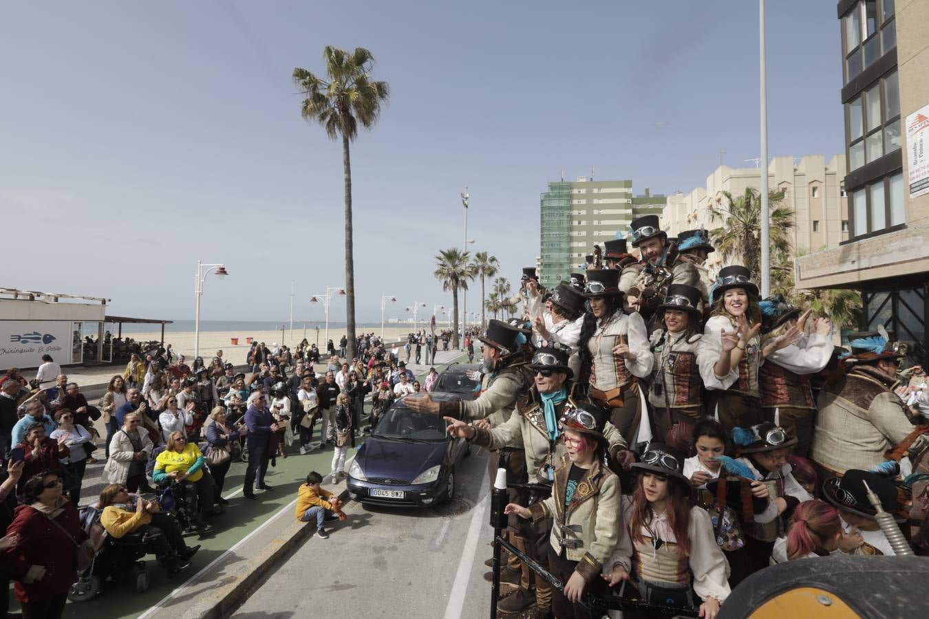 FOTOS: Cádiz se despide de febrero con los carruseles de coros el segundo sábado de carnaval