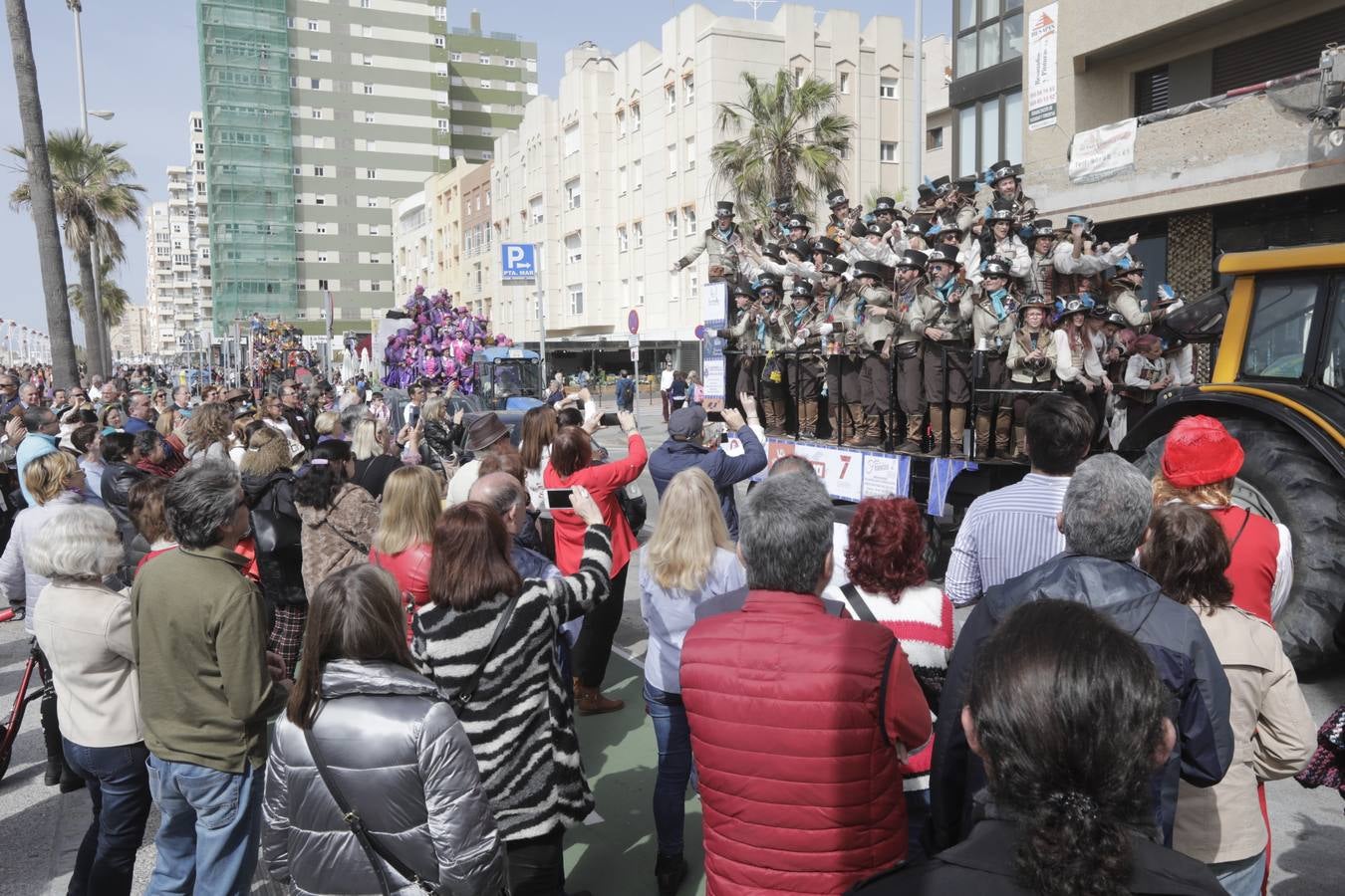 FOTOS: Cádiz se despide de febrero con los carruseles de coros el segundo sábado de carnaval