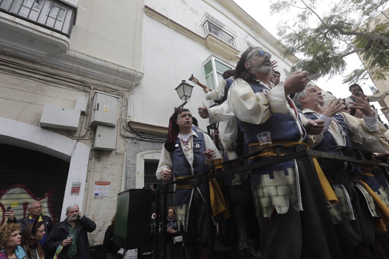 FOTOS: Cádiz se despide de febrero con los carruseles de coros el segundo sábado de carnaval