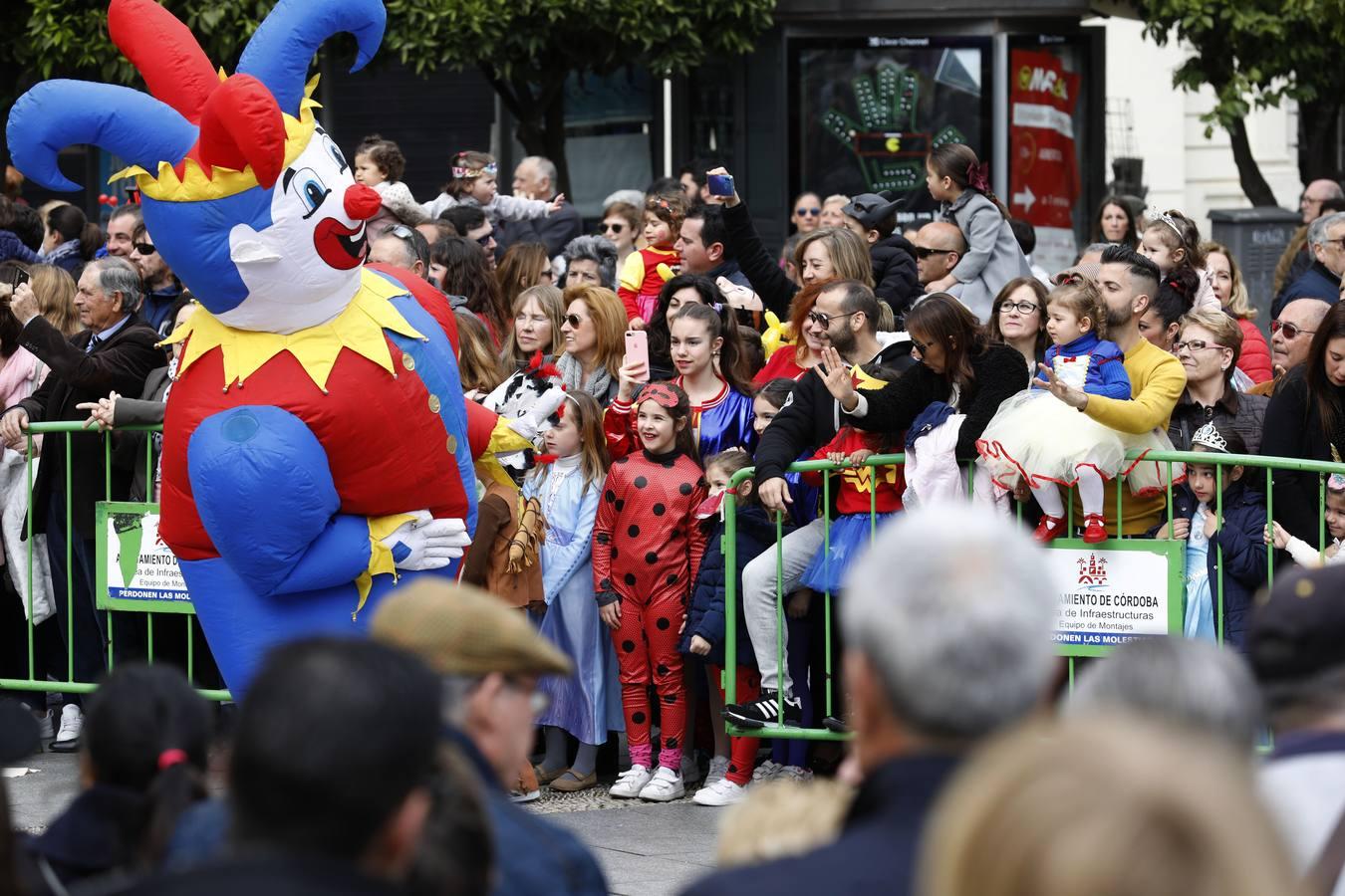 El gran desfile del Carnaval de Córdoba, en imágenes