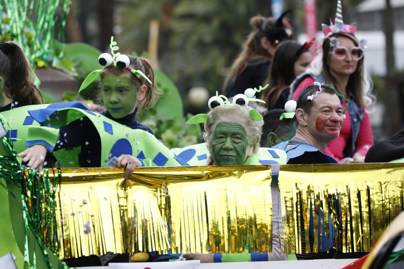 El gran desfile del Carnaval de Córdoba, en imágenes