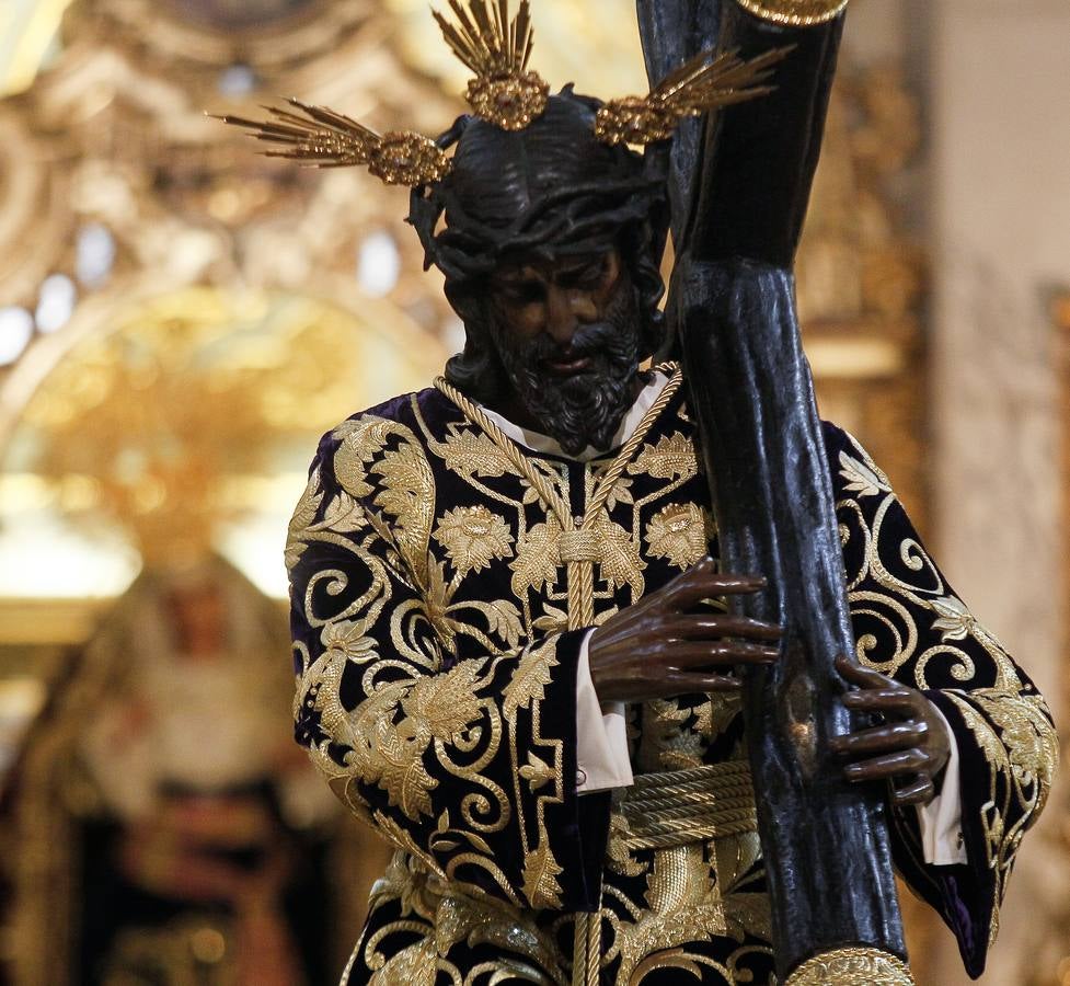 El Señor de la Salud de los Gitanos, preparado para el Vía Crucis de las Cofradías