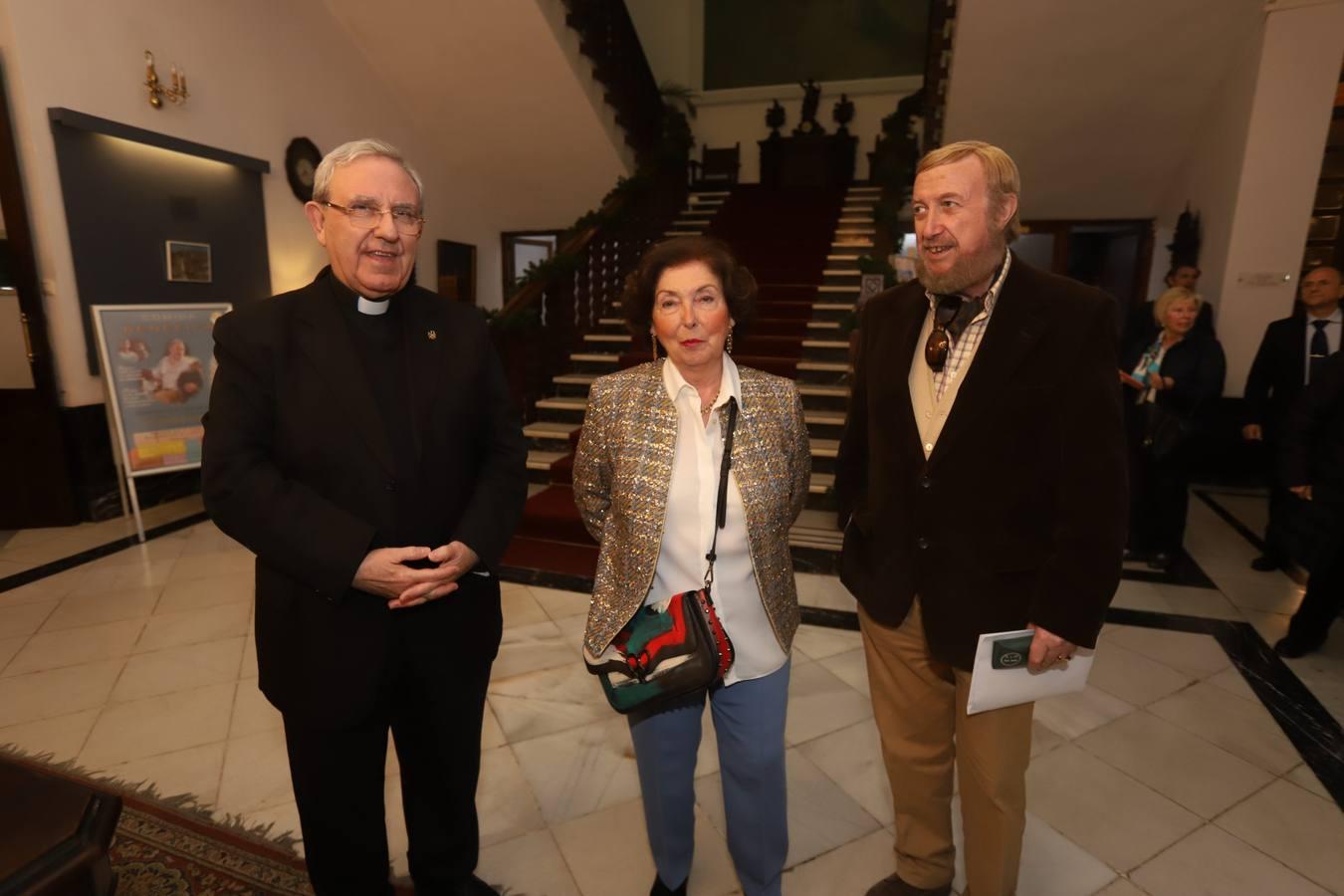 La conferencia de Ángeles Raya en El Templo de Córdoba, en imágenes