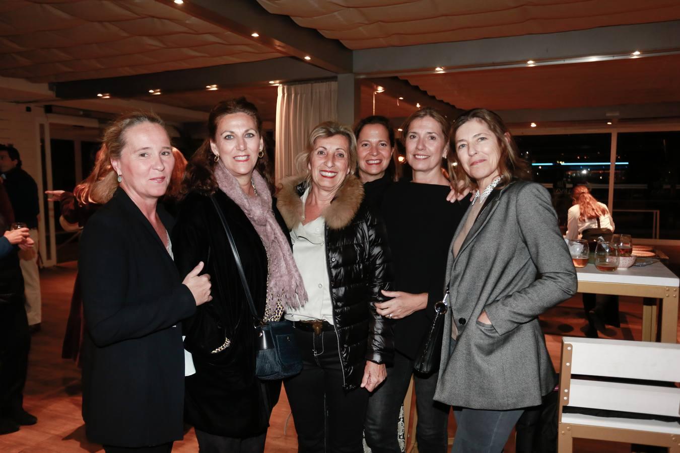 Rocío Cerezo, Mari Ángeles González, Rocío Alba, María Luisa Artillo, María Sanz y Cristina Delgado