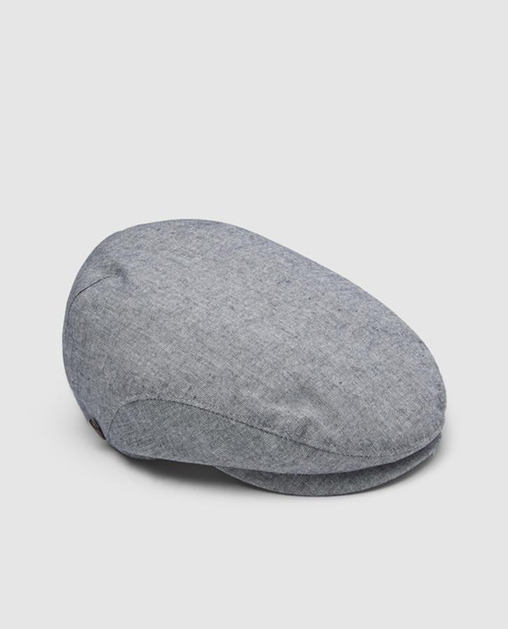 Gorra de Lottuse. En color gris, gorra de Lottuse. Precio: 69 euros.