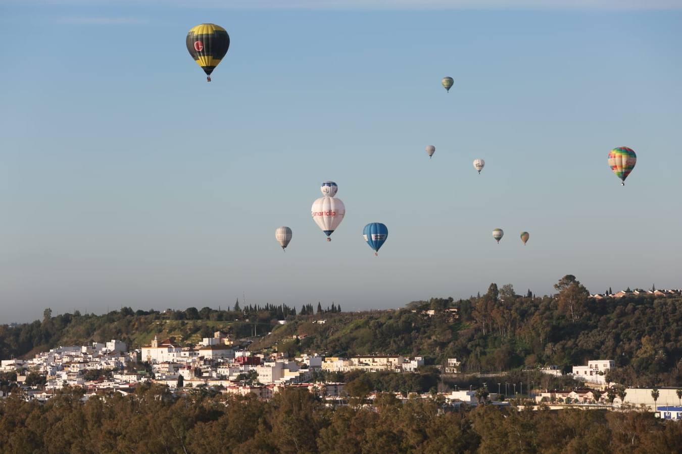 Tablada, epicentro de la XXI edición de la Copa del Rey de globos aerostáticos