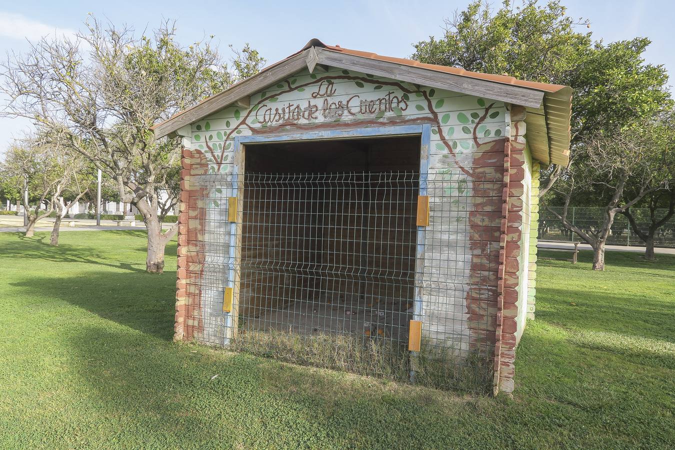 El abandono de parques y zonas verdes de Sevilla