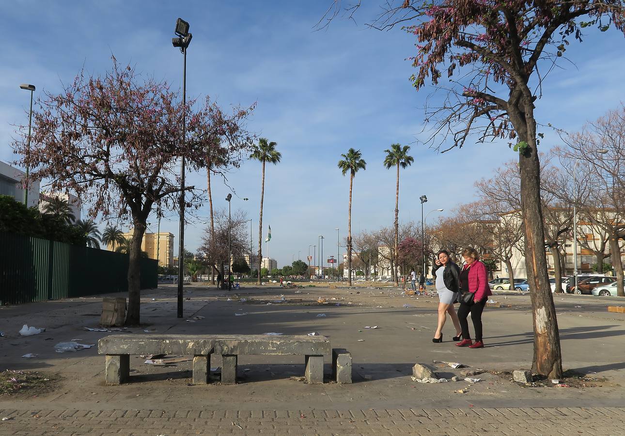 El abandono de parques y zonas verdes de Sevilla