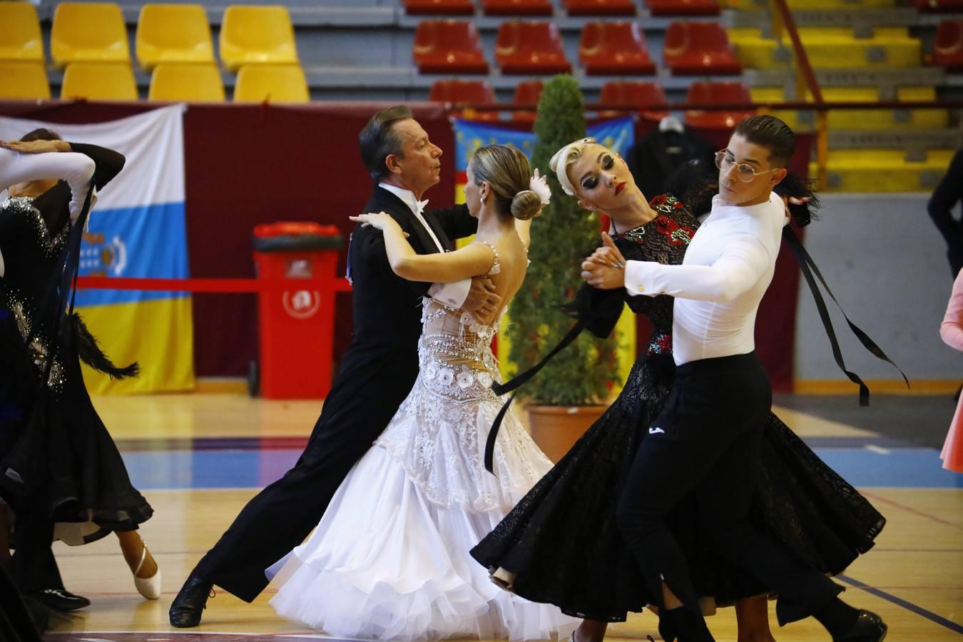 La final del campeonato de España de Baile Retro en Córdoba, en imágenes