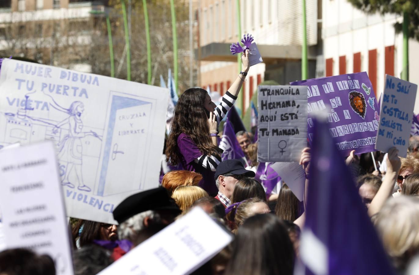 Las mejores imágenes de la manifestación del Día de la Mujer en Córdoba