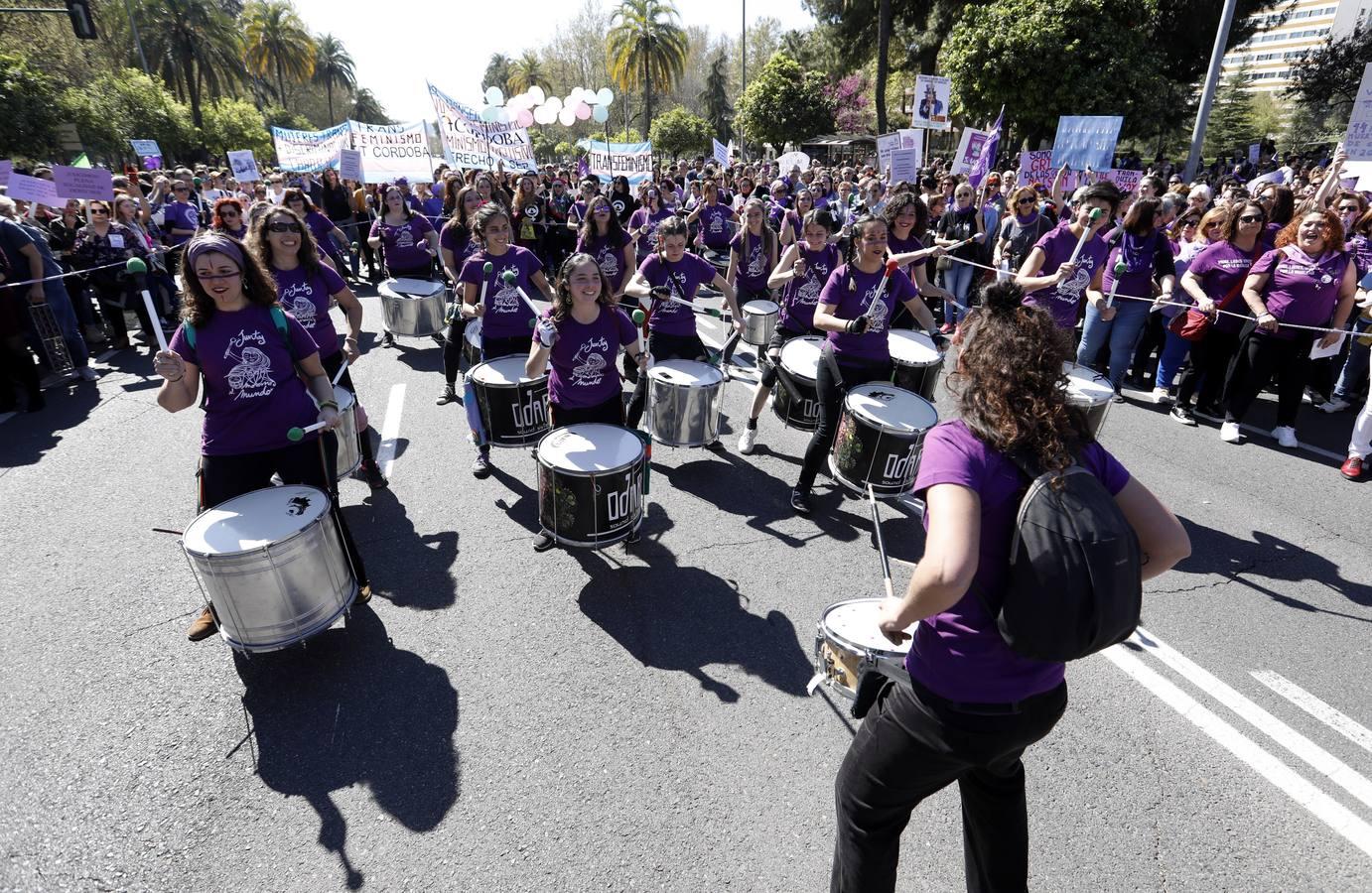 Las mejores imágenes de la manifestación del Día de la Mujer en Córdoba