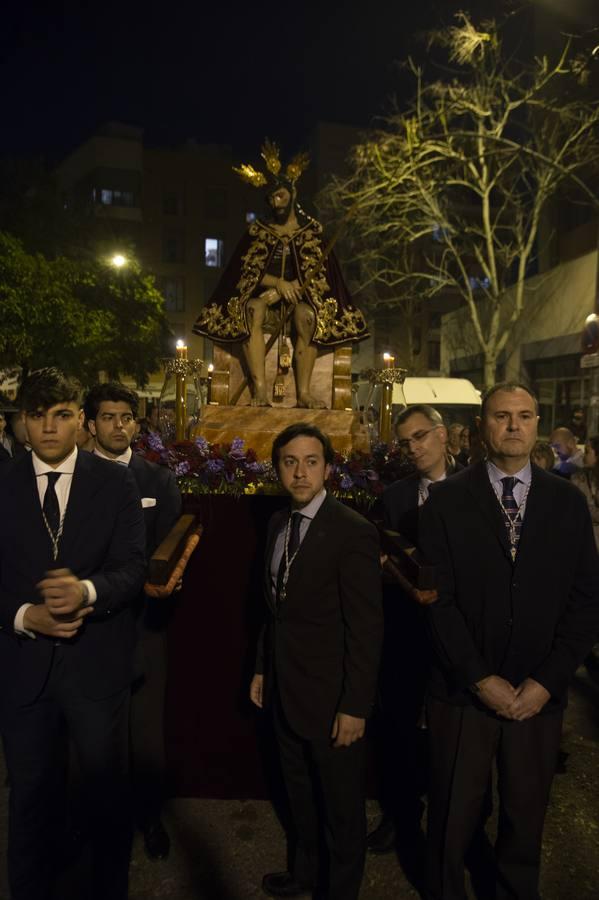 El vía crucis del Señor de la Salud y Buen Viaje