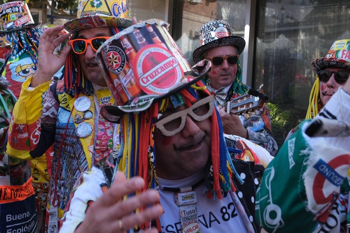 Fotos: El Carnaval Chiquito despide la fiesta en la calle