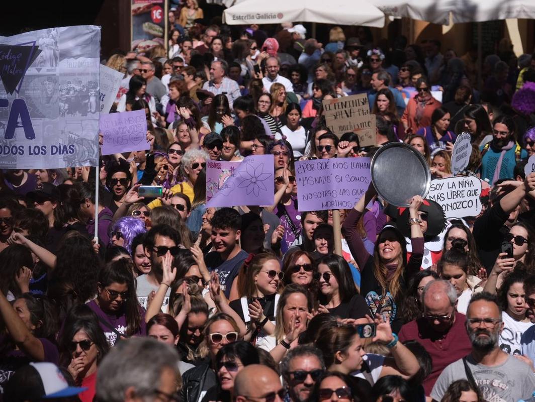 Fotos: Manifestación por el 8M en Cádiz