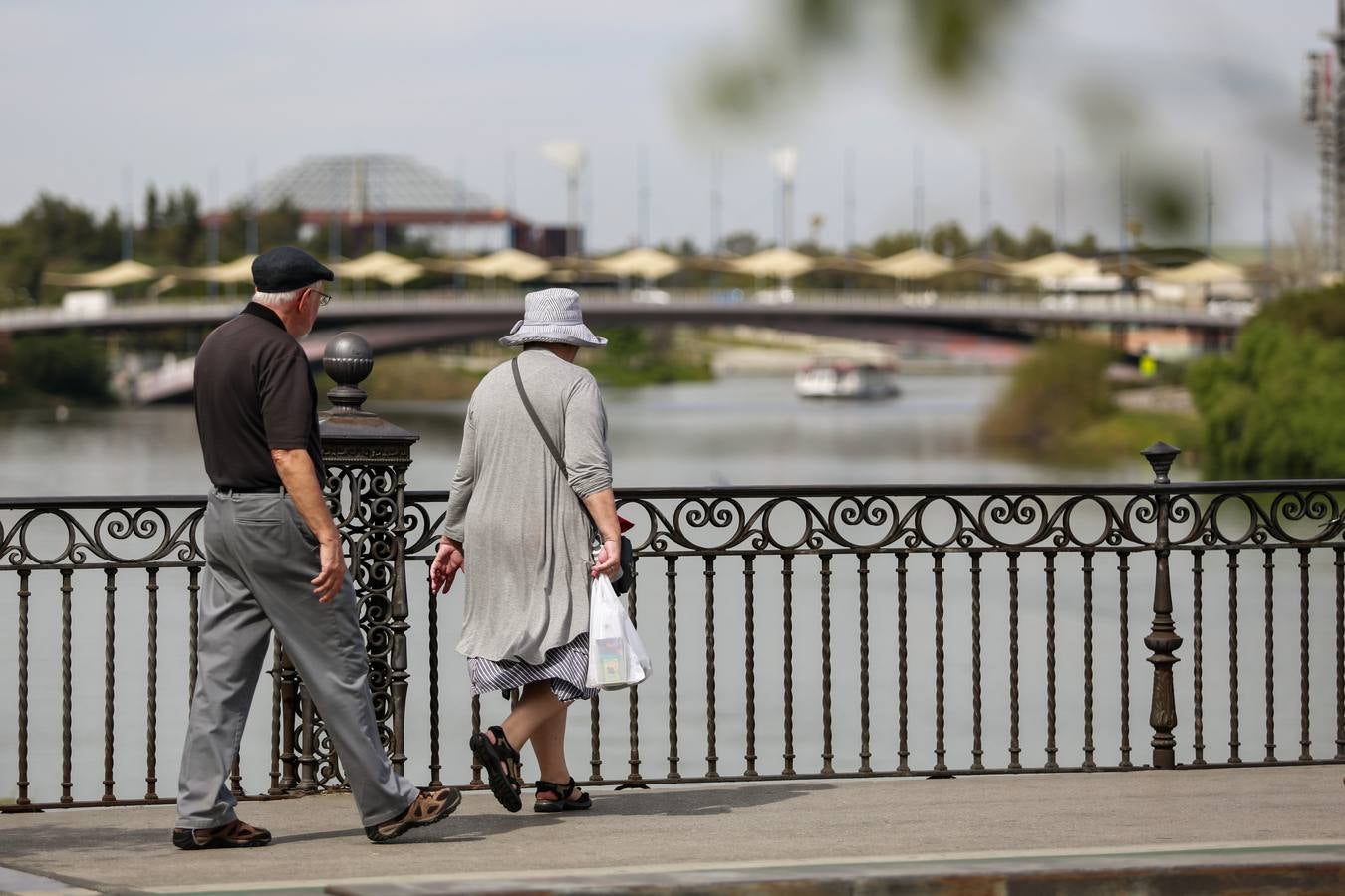 En imágenes, Sevilla registra temperaturas primaverales