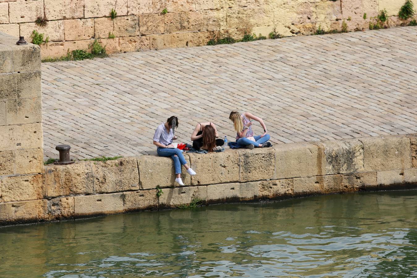 En imágenes, Sevilla registra temperaturas primaverales