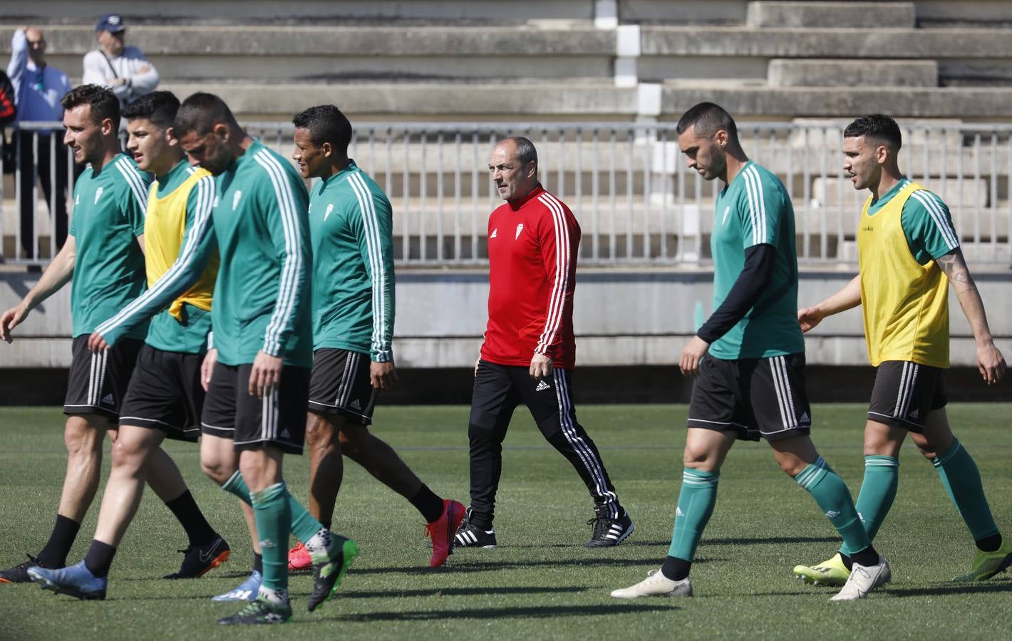 El primer entrenamiento de Juan Sabas en el Córdoba CF, en imágenes