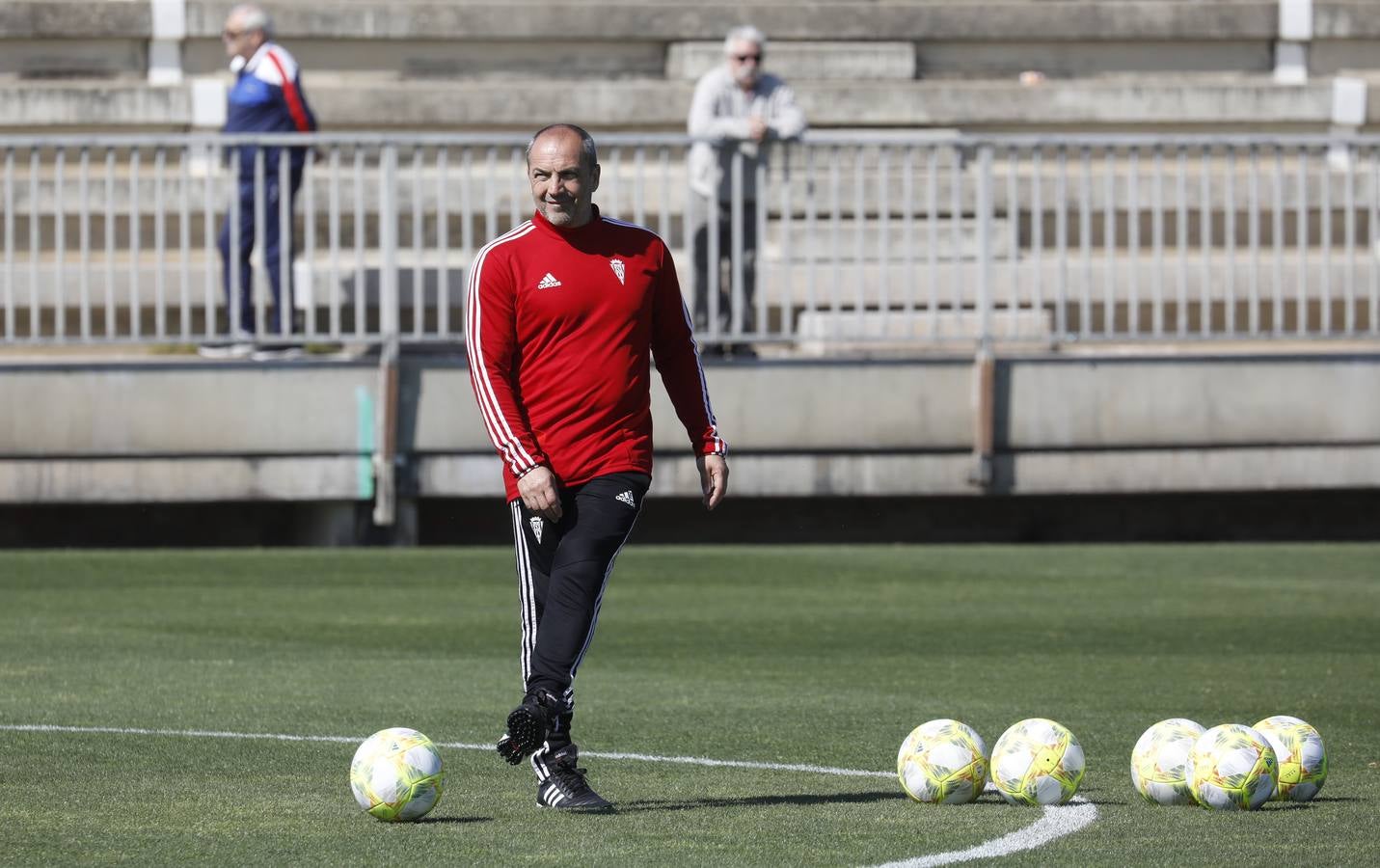 El primer entrenamiento de Juan Sabas en el Córdoba CF, en imágenes