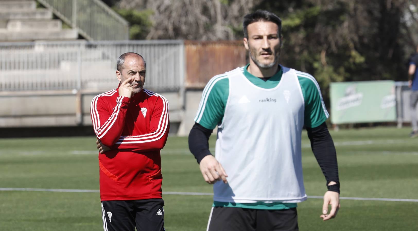 El primer entrenamiento de Juan Sabas en el Córdoba CF, en imágenes