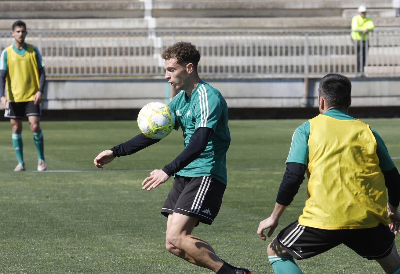 El primer entrenamiento de Juan Sabas en el Córdoba CF, en imágenes