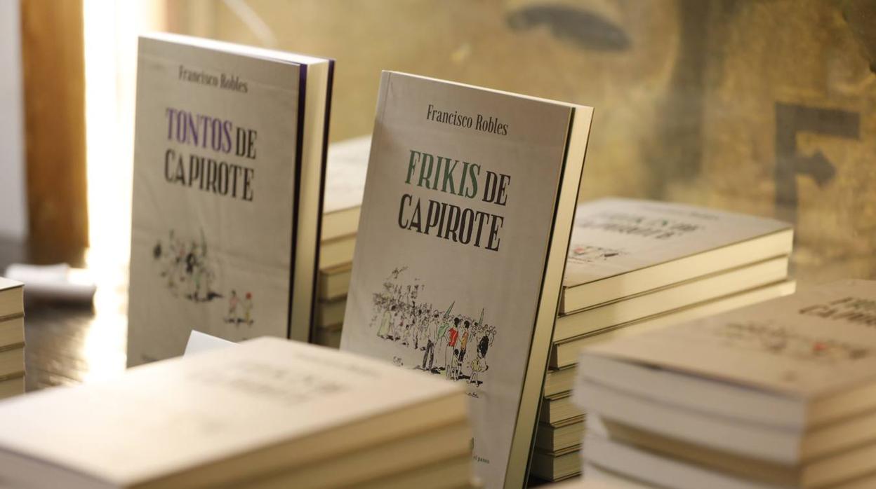 La presentación de «Frikis de Capirote», en imágenes