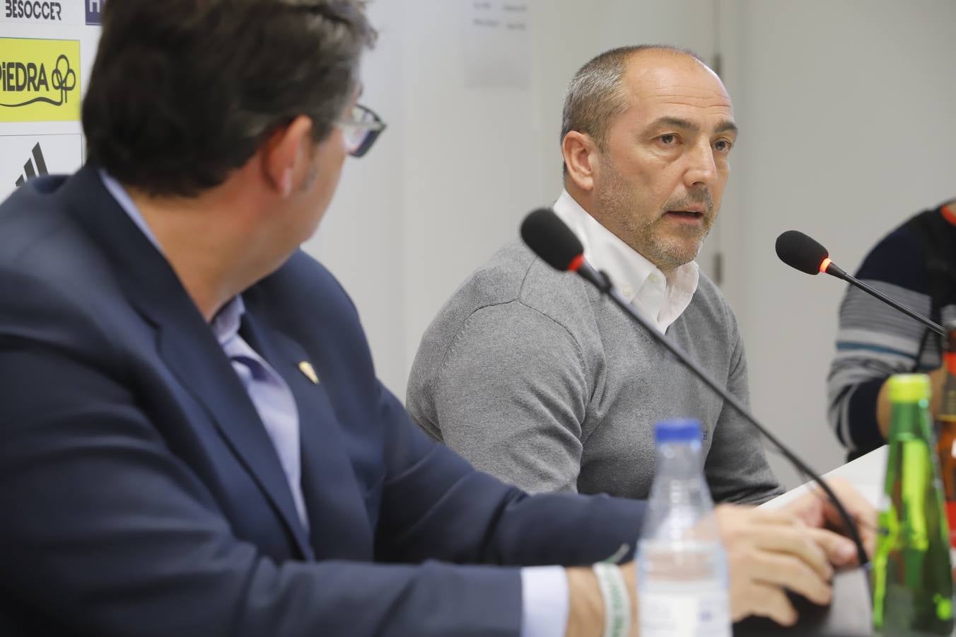 La presentación de Juan Sabas en el  Córdoba CF, en imágenes