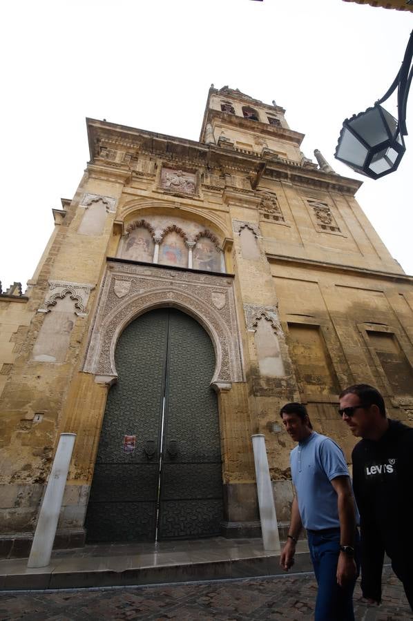 Comercios cerrados y calles vacías por el coronavirus en Córdoba