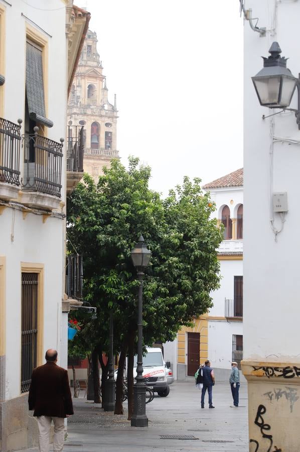 Comercios cerrados y calles vacías por el coronavirus en Córdoba