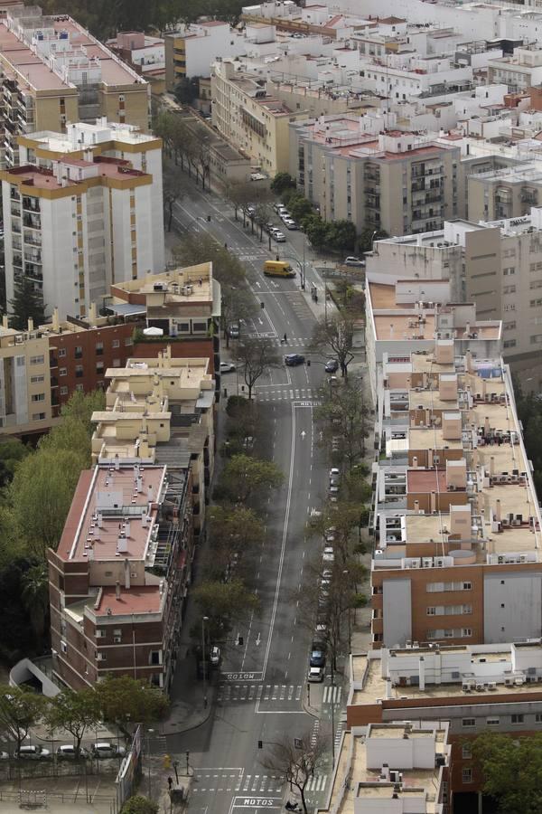 Las impresionantes vistas desde Torre Sevilla de una ciudad vacía por el coronavirus