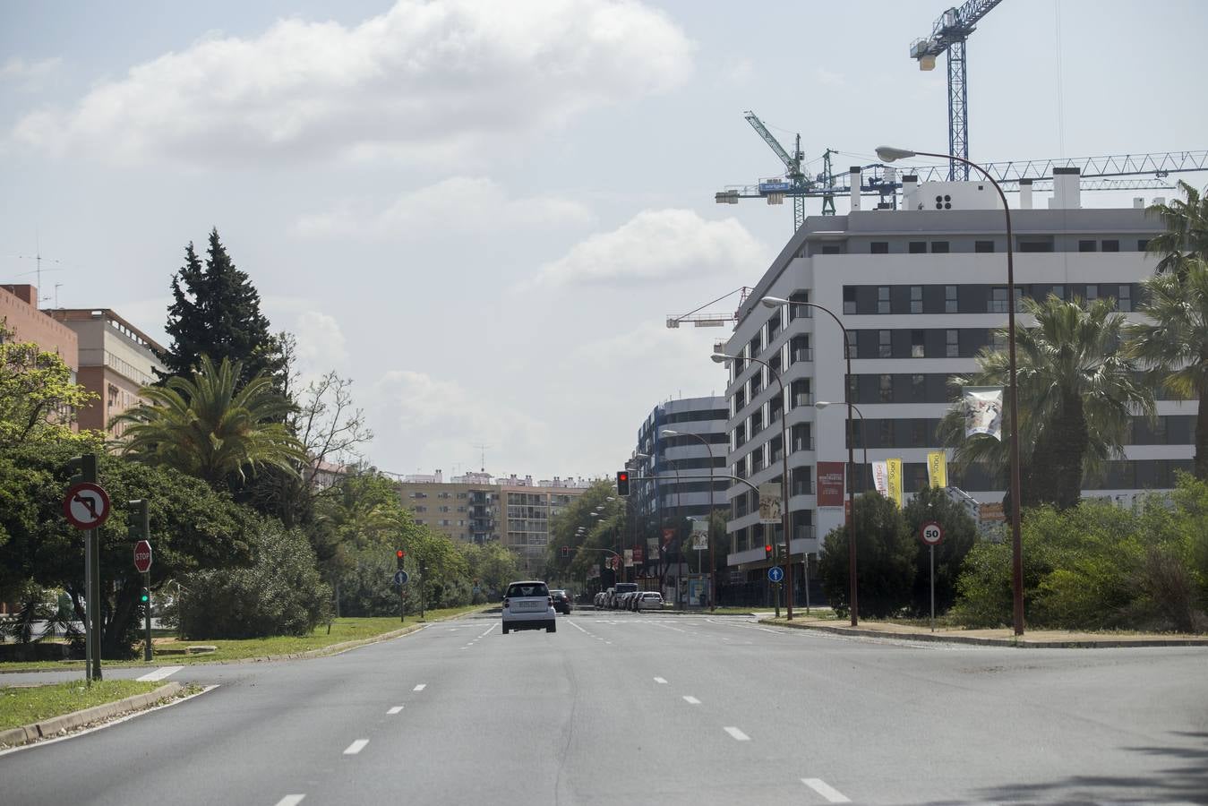 Sevilla Este y Parque Alcosa: un día de confinamiento por el estado de alarma por coronavirus