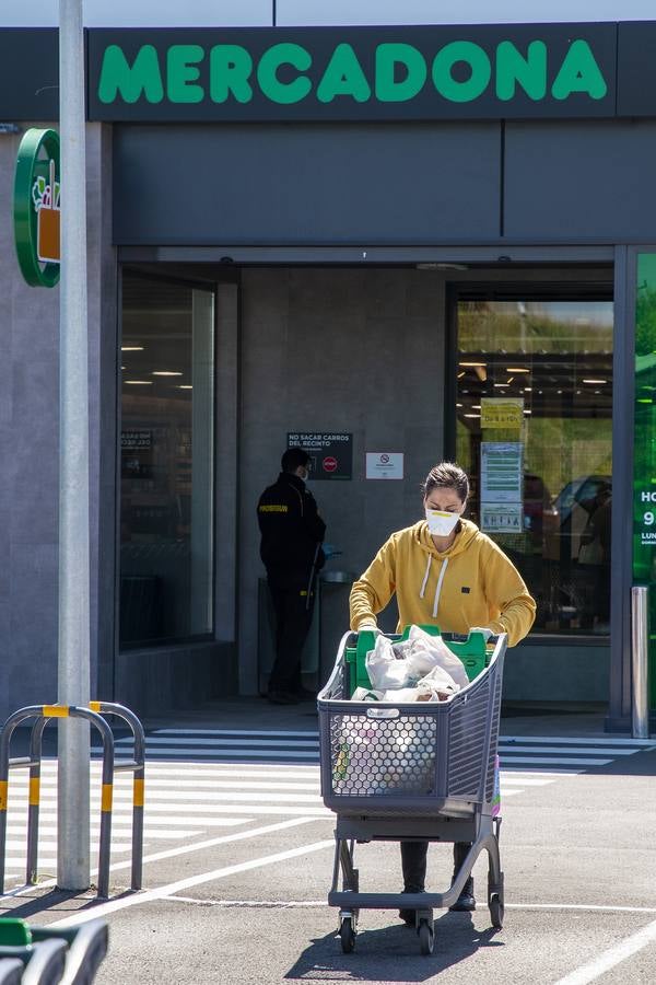 Coronavirus en Sevilla: así se vive el estado de alarma en las calles de Espartinas