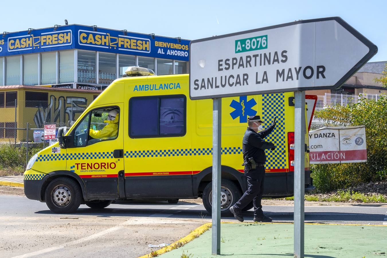 Coronavirus en Sevilla: así se vive el estado de alarma en las calles de Espartinas