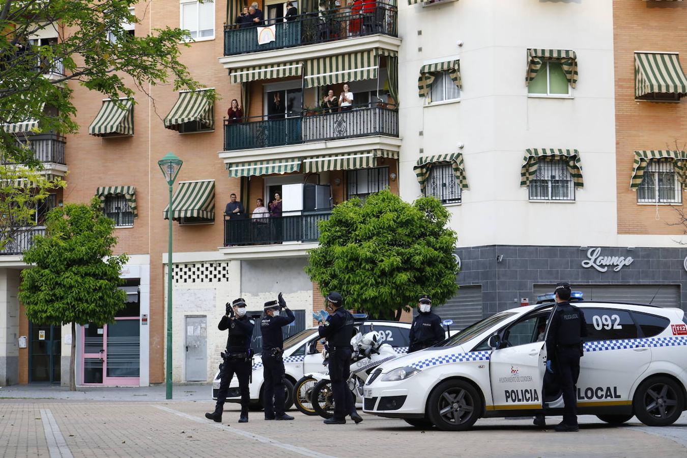 El aplauso de Córdoba a los sanitarios, en imágenes (II)