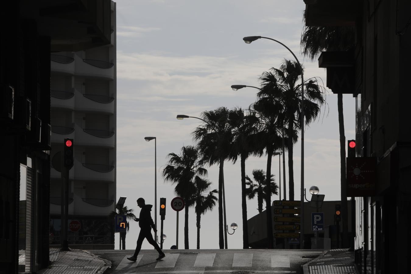 FOTOS: Cádiz en el tercer domingo de confinamiento