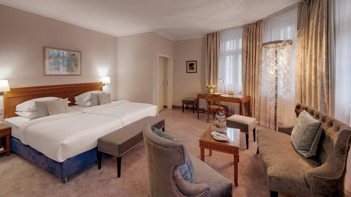 Ideal para desconectar. Las suites más lujoss miden 65 metros cuadrados e incluyen baño con jacuzzi.